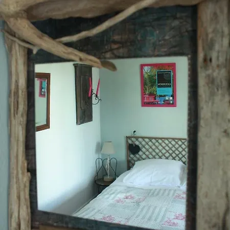 Maison Prairie Bonheur Oda ve Kahvaltı 4*